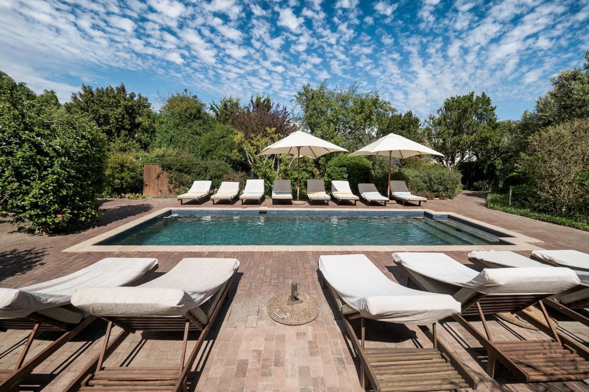 Plumwood Boutique Hotel By The Living Journey Collection ฟรันเชิค ภายนอก รูปภาพ